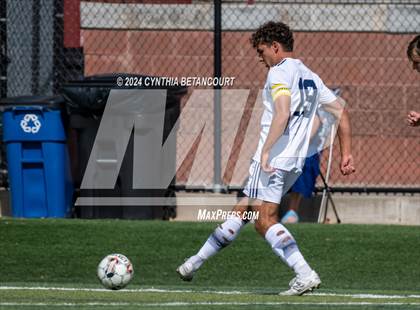 Thumbnail 2 in Valor Christian vs Thunder Ridge photogallery.