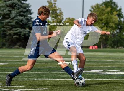 Thumbnail 3 in Valor Christian vs Thunder Ridge photogallery.