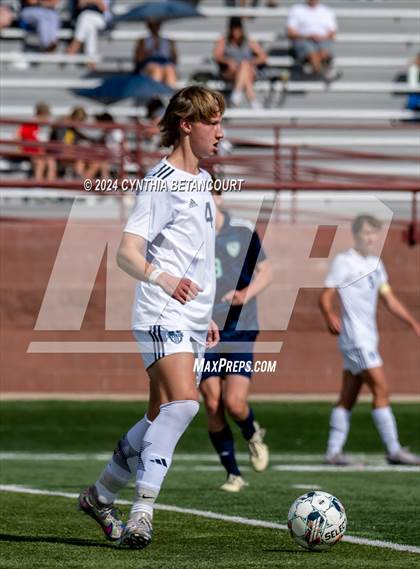Thumbnail 1 in Valor Christian vs Thunder Ridge photogallery.
