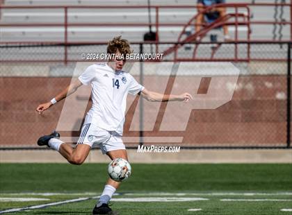 Thumbnail 3 in Valor Christian vs Thunder Ridge photogallery.