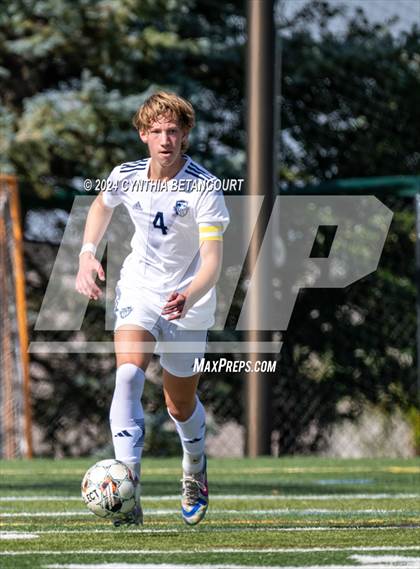 Thumbnail 3 in Valor Christian vs Thunder Ridge photogallery.
