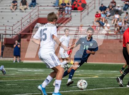 Thumbnail 2 in Valor Christian vs Thunder Ridge photogallery.