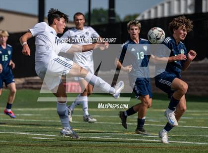 Thumbnail 2 in Valor Christian vs Thunder Ridge photogallery.