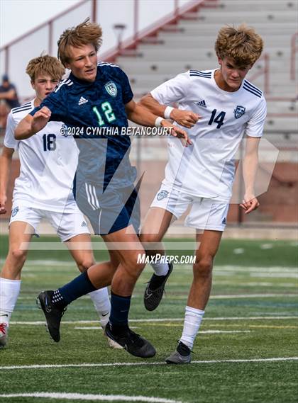 Thumbnail 1 in Valor Christian vs Thunder Ridge photogallery.