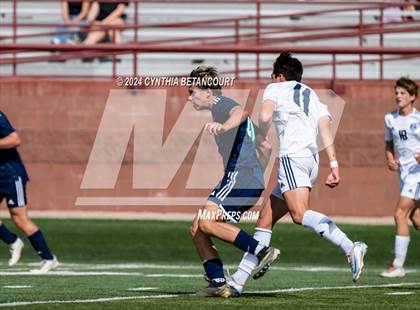Thumbnail 2 in Valor Christian vs Thunder Ridge photogallery.