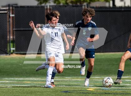 Thumbnail 3 in Valor Christian vs Thunder Ridge photogallery.