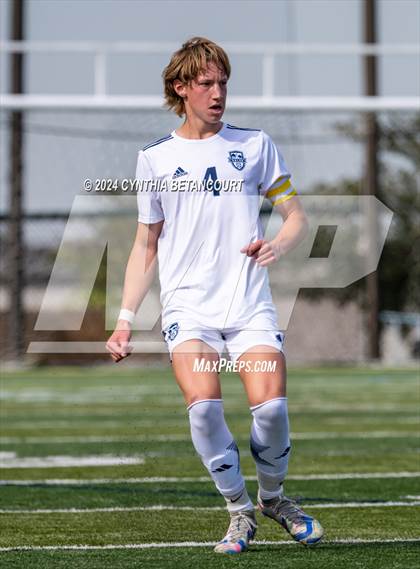 Thumbnail 1 in Valor Christian vs Thunder Ridge photogallery.