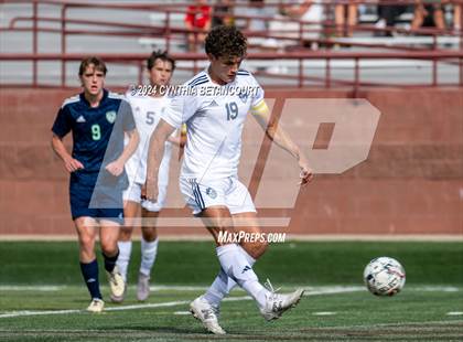 Thumbnail 2 in Valor Christian vs Thunder Ridge photogallery.