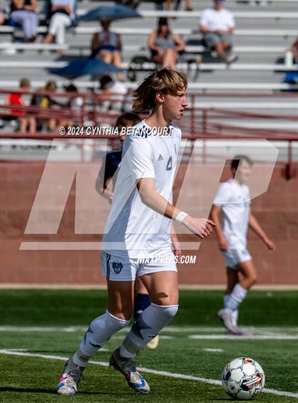 Thumbnail 2 in Valor Christian vs Thunder Ridge photogallery.