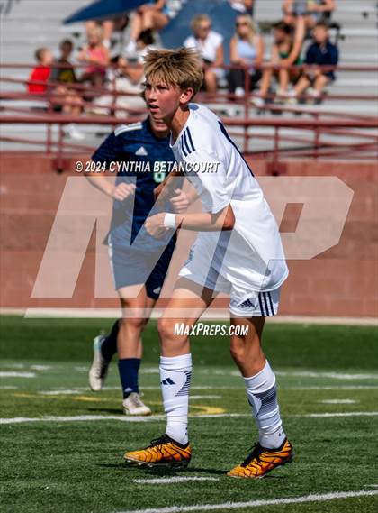 Thumbnail 2 in Valor Christian vs Thunder Ridge photogallery.