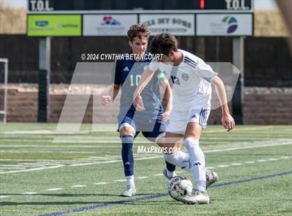 Thumbnail 2 in Valor Christian vs Thunder Ridge photogallery.