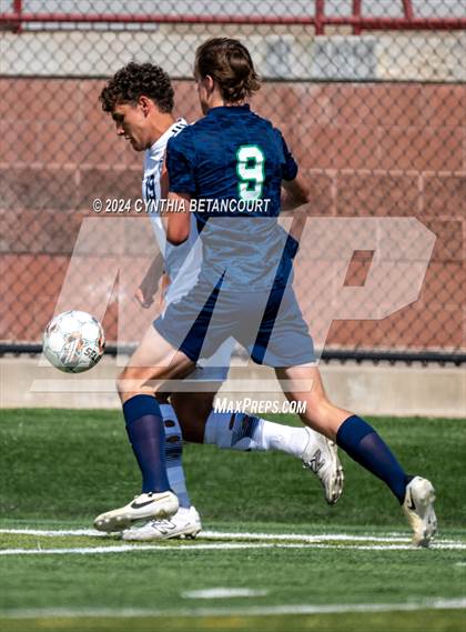 Thumbnail 3 in Valor Christian vs Thunder Ridge photogallery.