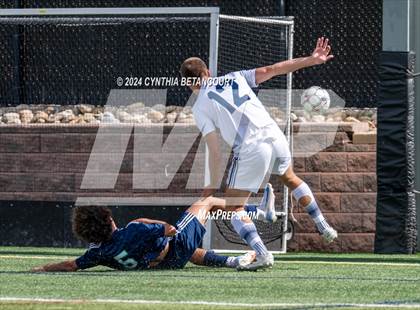 Thumbnail 3 in Valor Christian vs Thunder Ridge photogallery.