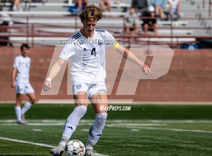 Thumbnail 3 in Valor Christian vs Thunder Ridge photogallery.