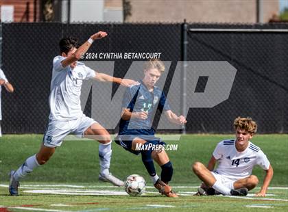 Thumbnail 2 in Valor Christian vs Thunder Ridge photogallery.