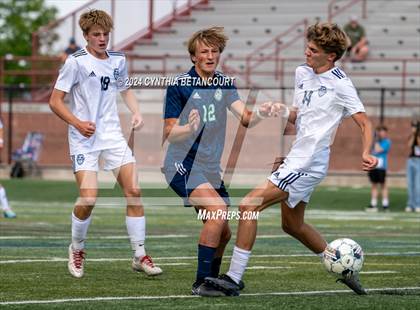 Thumbnail 1 in Valor Christian vs Thunder Ridge photogallery.