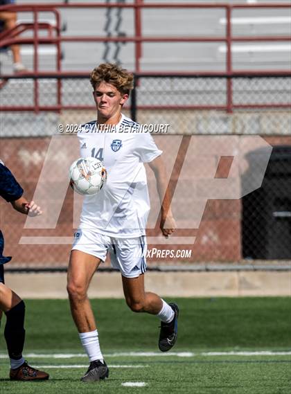 Thumbnail 1 in Valor Christian vs Thunder Ridge photogallery.