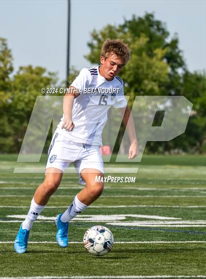 Thumbnail 1 in Valor Christian vs Thunder Ridge photogallery.