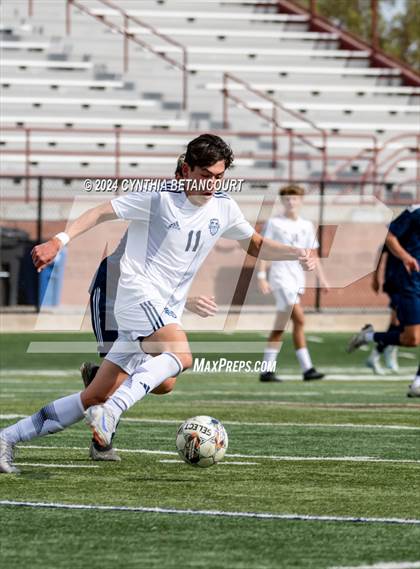 Thumbnail 3 in Valor Christian vs Thunder Ridge photogallery.