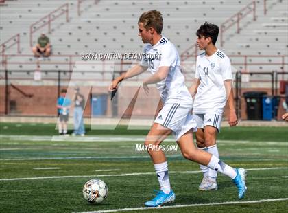 Thumbnail 2 in Valor Christian vs Thunder Ridge photogallery.