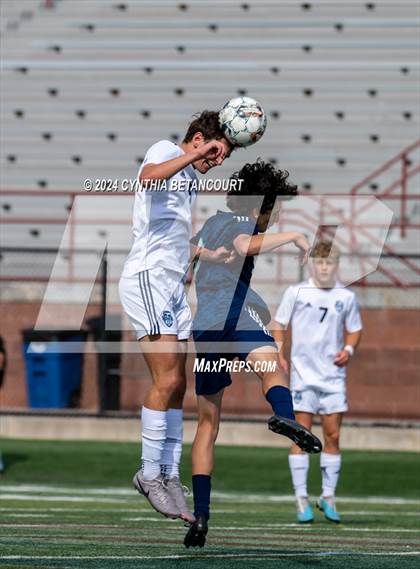 Thumbnail 2 in Valor Christian vs Thunder Ridge photogallery.