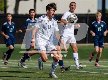 Thumbnail 2 in Valor Christian vs Thunder Ridge photogallery.