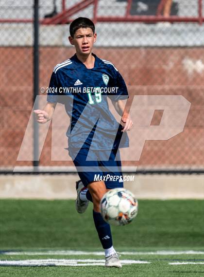 Thumbnail 3 in Valor Christian vs Thunder Ridge photogallery.