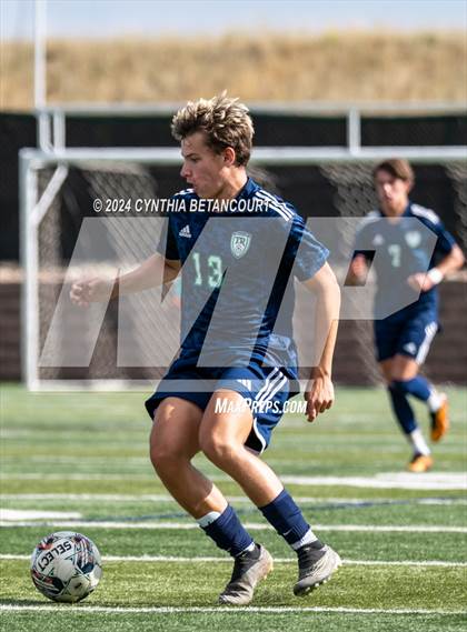 Thumbnail 1 in Valor Christian vs Thunder Ridge photogallery.