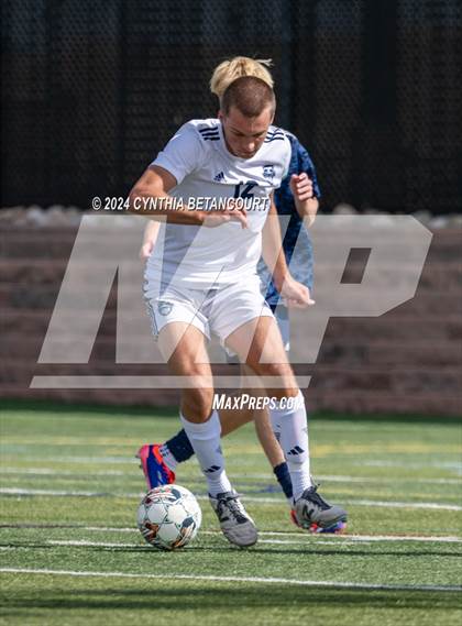 Thumbnail 2 in Valor Christian vs Thunder Ridge photogallery.