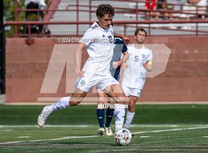 Thumbnail 3 in Valor Christian vs Thunder Ridge photogallery.