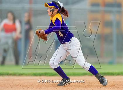 Thumbnail 1 in San Benito vs O'Connor (6A Regional Semifinal) photogallery.