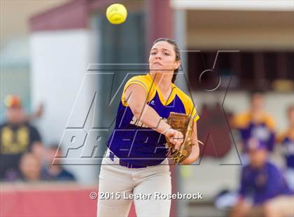 Thumbnail 2 in San Benito vs O'Connor (6A Regional Semifinal) photogallery.