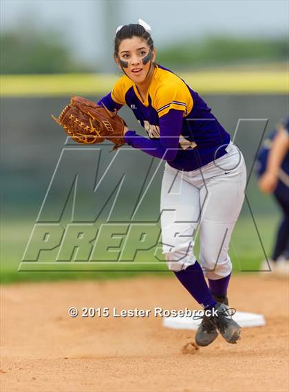 Thumbnail 2 in San Benito vs O'Connor (6A Regional Semifinal) photogallery.