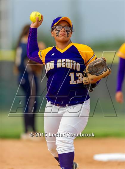 Thumbnail 1 in San Benito vs O'Connor (6A Regional Semifinal) photogallery.