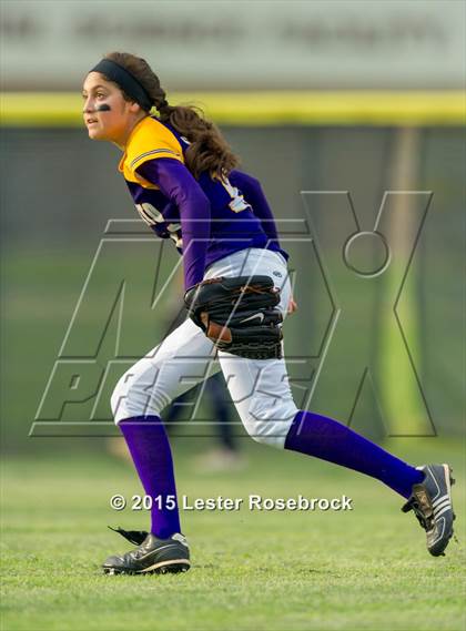 Thumbnail 3 in San Benito vs O'Connor (6A Regional Semifinal) photogallery.
