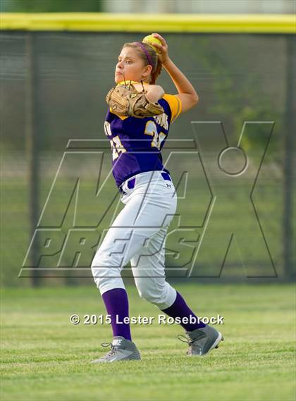 Thumbnail 3 in San Benito vs O'Connor (6A Regional Semifinal) photogallery.