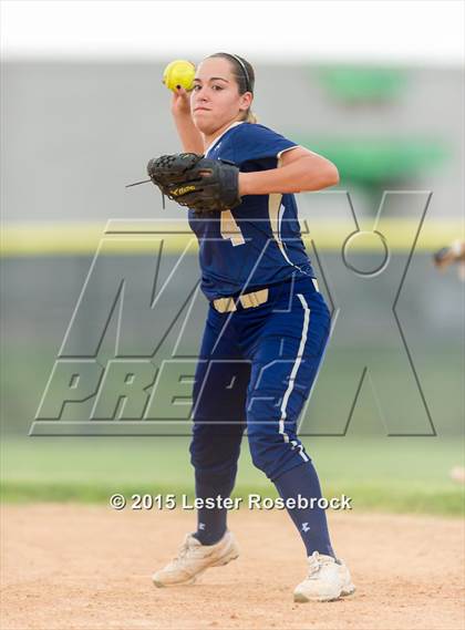 Thumbnail 2 in San Benito vs O'Connor (6A Regional Semifinal) photogallery.