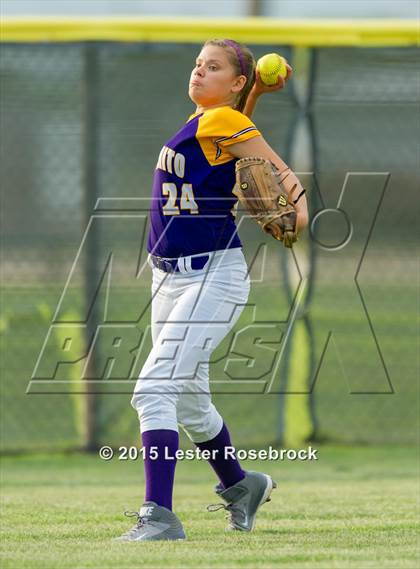 Thumbnail 1 in San Benito vs O'Connor (6A Regional Semifinal) photogallery.