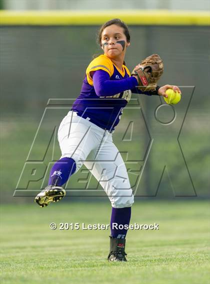 Thumbnail 2 in San Benito vs O'Connor (6A Regional Semifinal) photogallery.