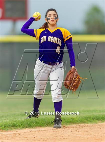 Thumbnail 1 in San Benito vs O'Connor (6A Regional Semifinal) photogallery.
