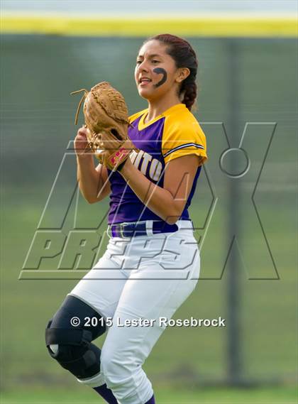Thumbnail 2 in San Benito vs O'Connor (6A Regional Semifinal) photogallery.