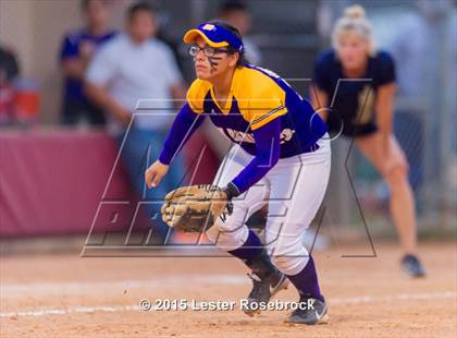 Thumbnail 1 in San Benito vs O'Connor (6A Regional Semifinal) photogallery.