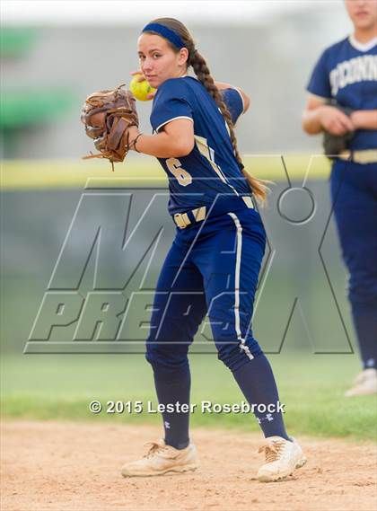 Thumbnail 2 in San Benito vs O'Connor (6A Regional Semifinal) photogallery.