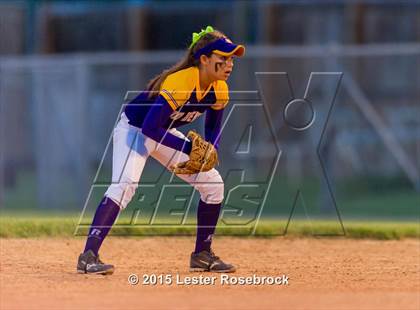 Thumbnail 1 in San Benito vs O'Connor (6A Regional Semifinal) photogallery.
