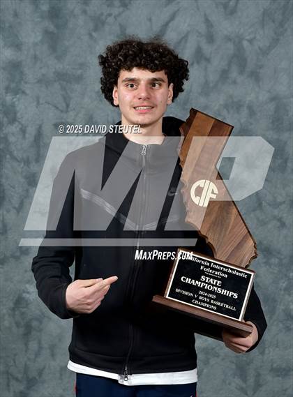 Thumbnail 2 in International (CIF State D5 Awards) photogallery.