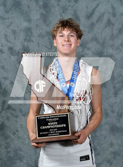Thumbnail 2 in International (CIF State D5 Awards) photogallery.
