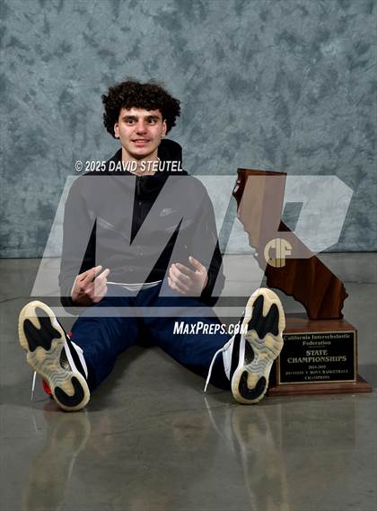 Thumbnail 3 in International (CIF State D5 Awards) photogallery.