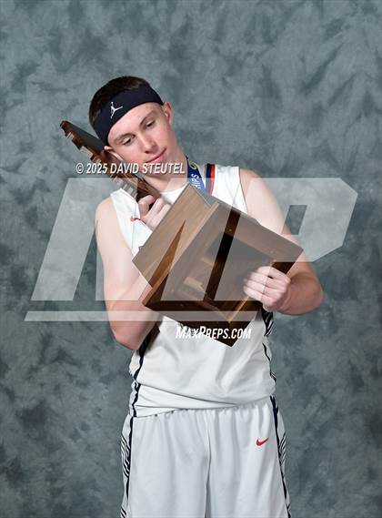 Thumbnail 2 in International (CIF State D5 Awards) photogallery.