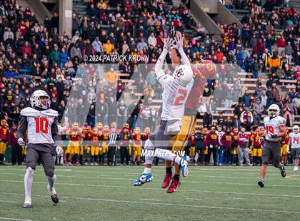 Thumbnail 2 in Eastside Catholic vs. O'Dea (WIAA 3A Semi Finals) photogallery.