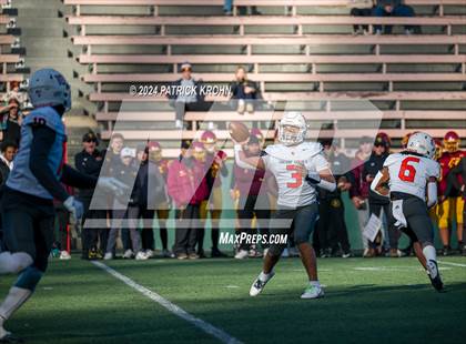 Thumbnail 3 in Eastside Catholic vs. O'Dea (WIAA 3A Semi Finals) photogallery.